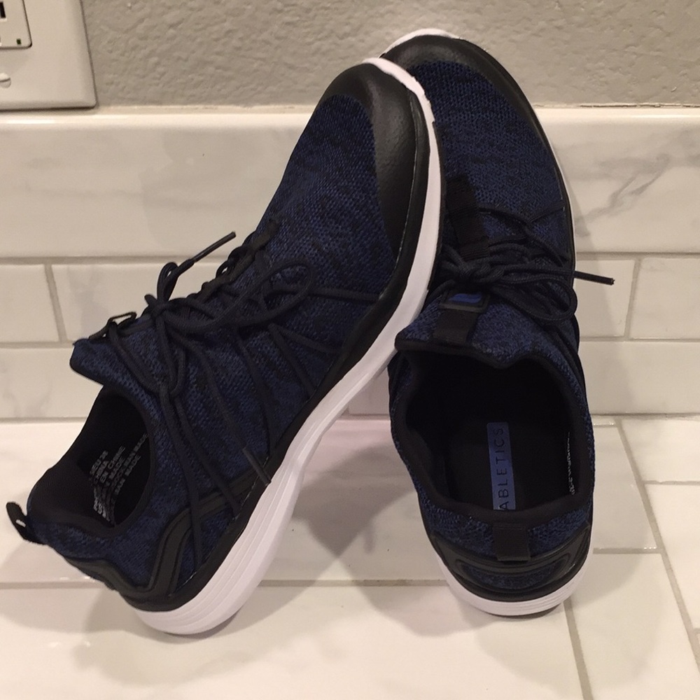 Fabletics Sneakers